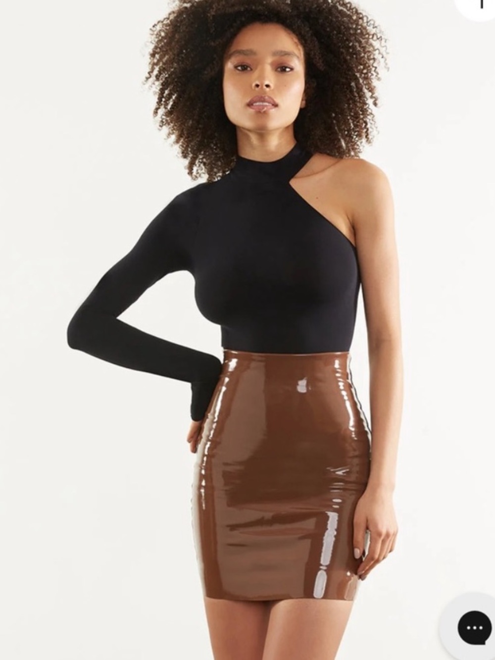 COMMANDO Faux Patent Leather High Waisted Sculpting Mini Skirt in Cinnamon NWT M